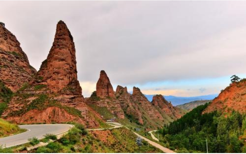 探索海南第一高峰——五指山旅游全攻略